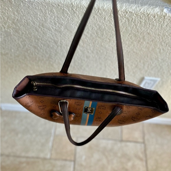 MCM Visetos Dog Bone Striped Shopper Tote Bag Cognac Brown & Blue - Picture 12 of 16